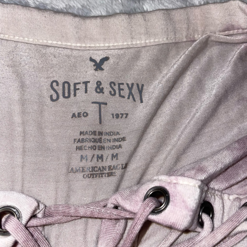 AEO tee! - Picture 3 of 3